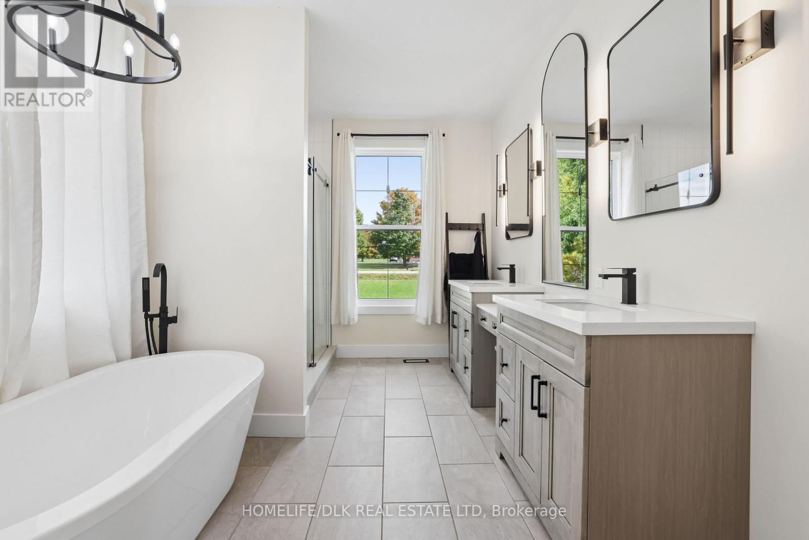 723 ROSEDALE ROAD S - 22
