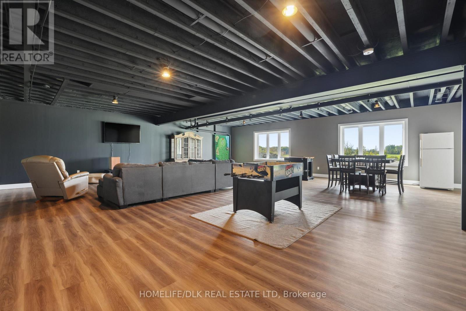 723 ROSEDALE ROAD S - Image 31