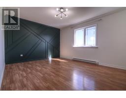 22 Firdale Drive thumbnail 18