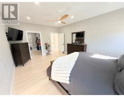 17 Murdoch Avenue thumbnail 20