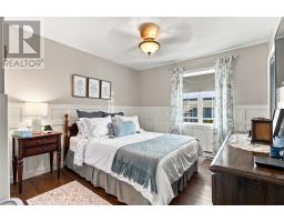 23 Davis Place thumbnail 12