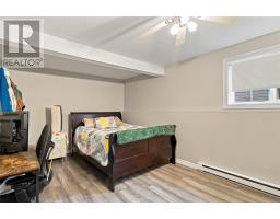 23 Davis Place thumbnail 26