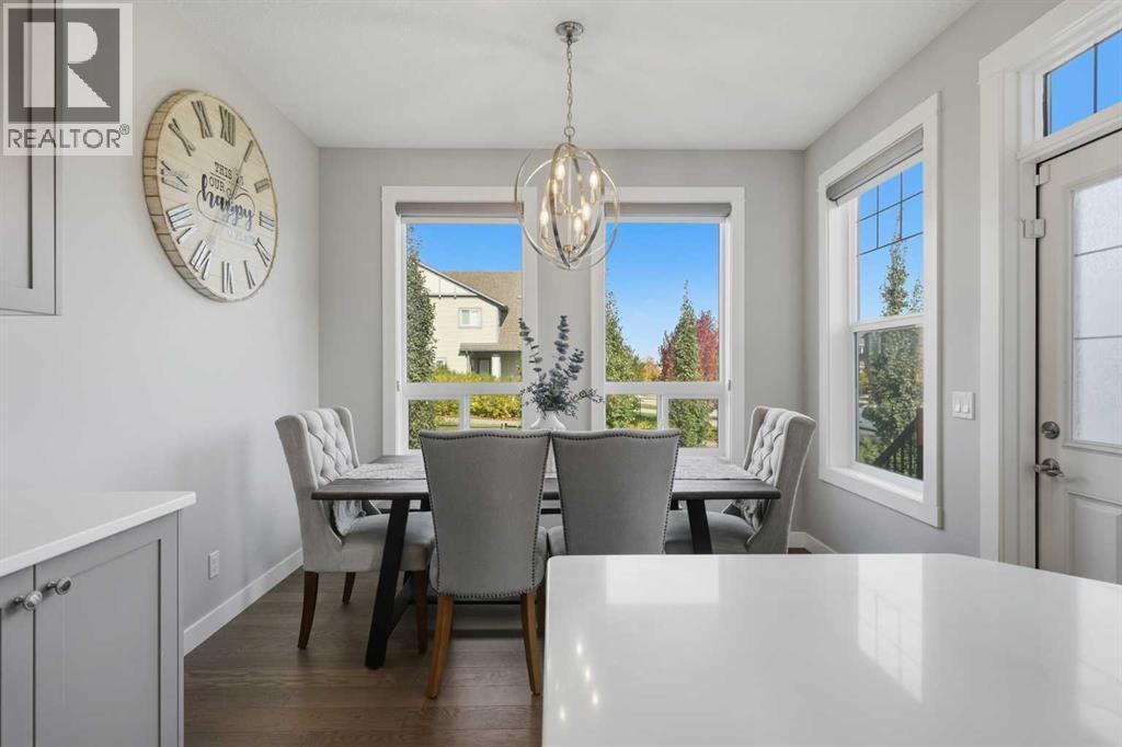 Dining room leading to backyard deck