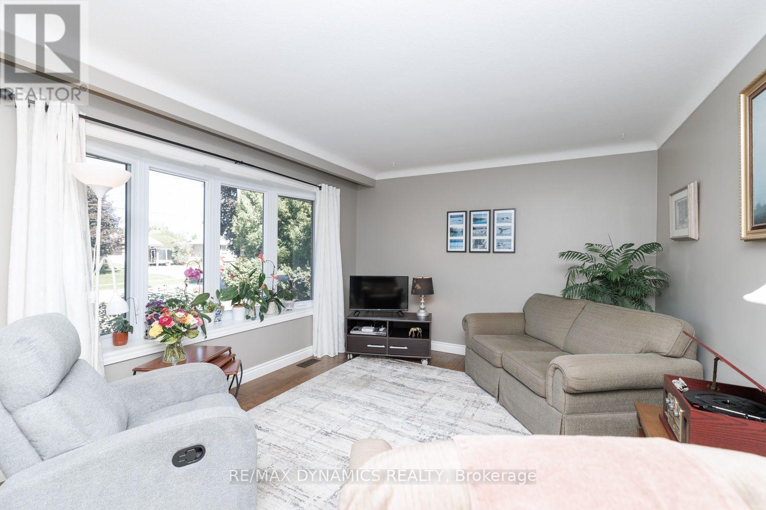 2728 RED MAPLE AVENUE - 14