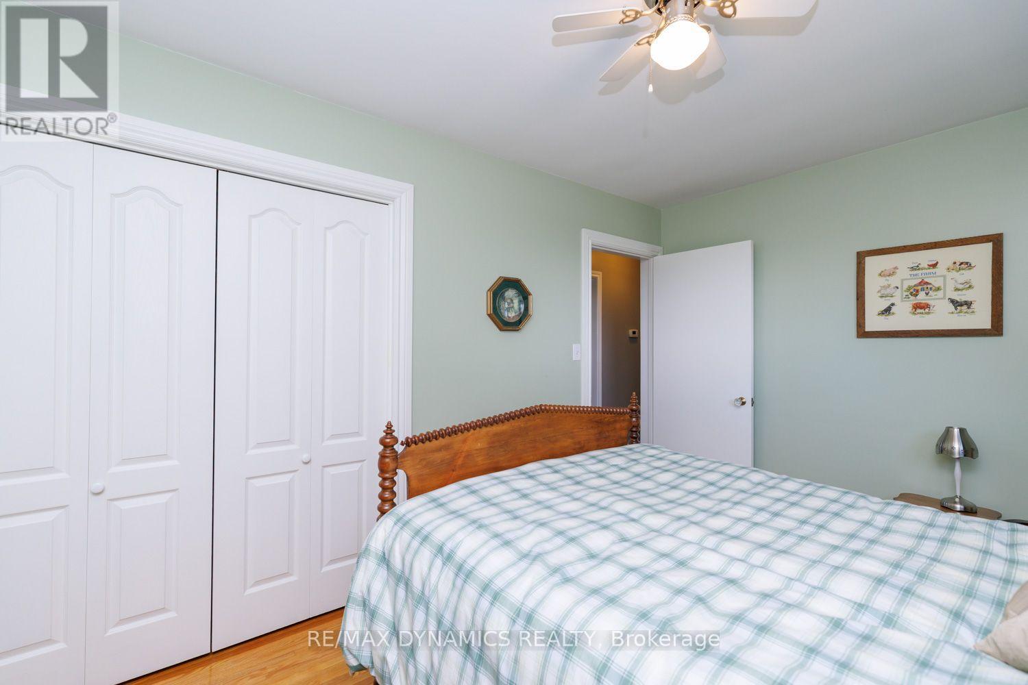 2728 RED MAPLE AVENUE - 20