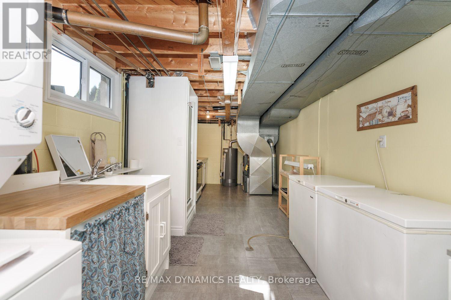 2728 RED MAPLE AVENUE - 24