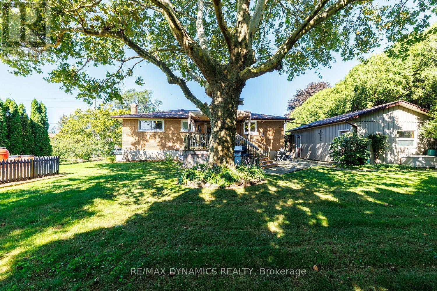 2728 RED MAPLE AVENUE - 31