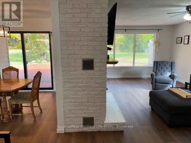 65 RIDGEMOUNT DRIVE - 21