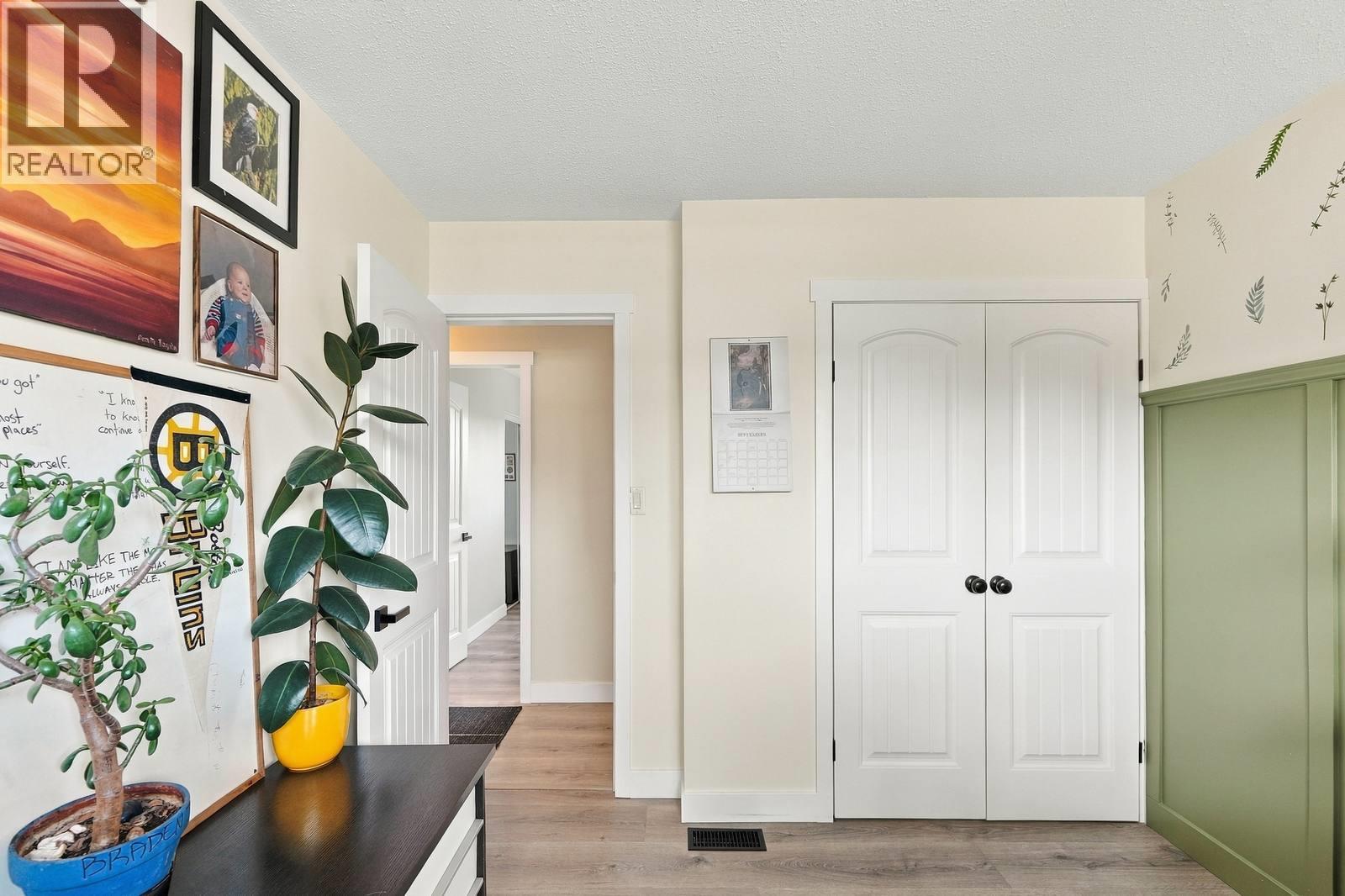 1029 Quesnel Road - 25