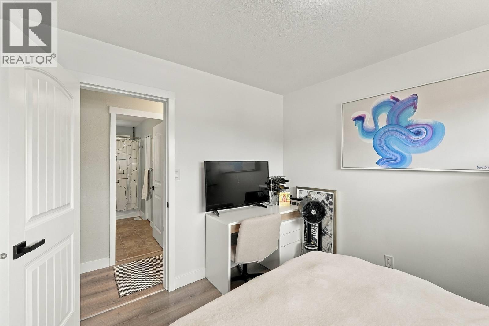 1029 Quesnel Road - 19