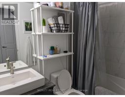 1806 - 1 The Esplanade Avenue, Toronto, ON M5E0A8 Photo 16