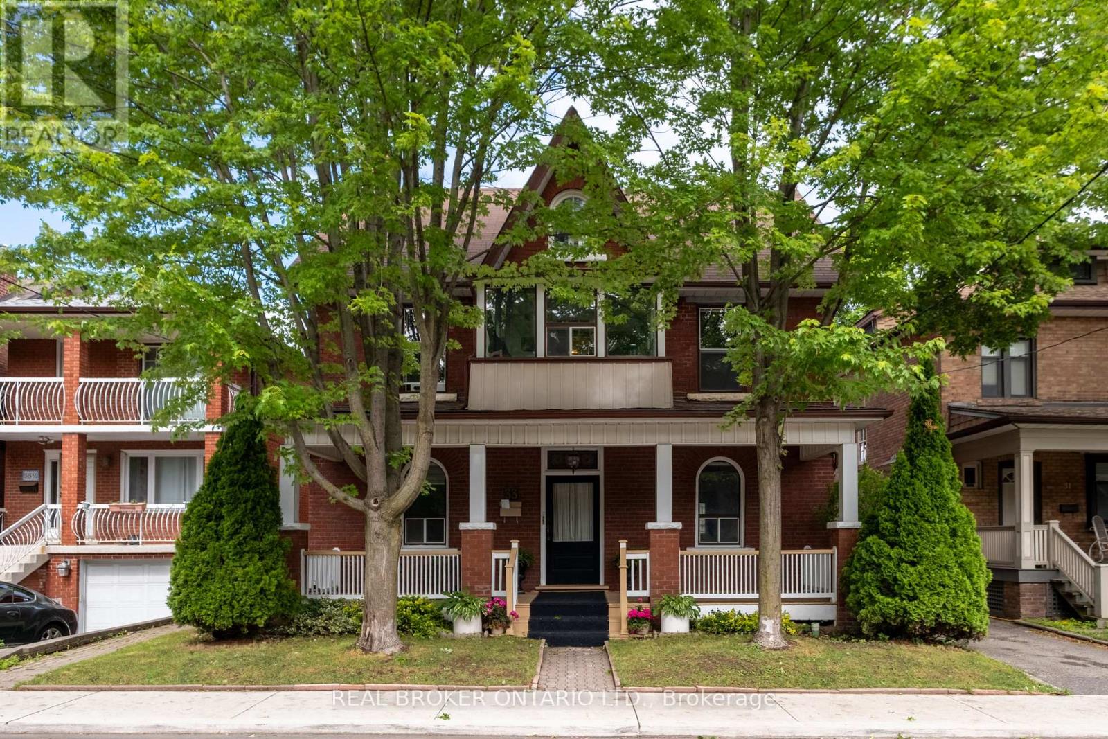33 ATLAS AVENUE