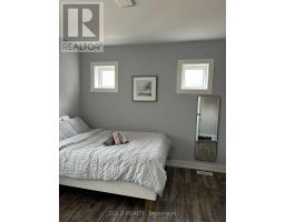 Main - 144 Northcliffe Boulevard, Toronto, ON M6E3K6 Photo 16