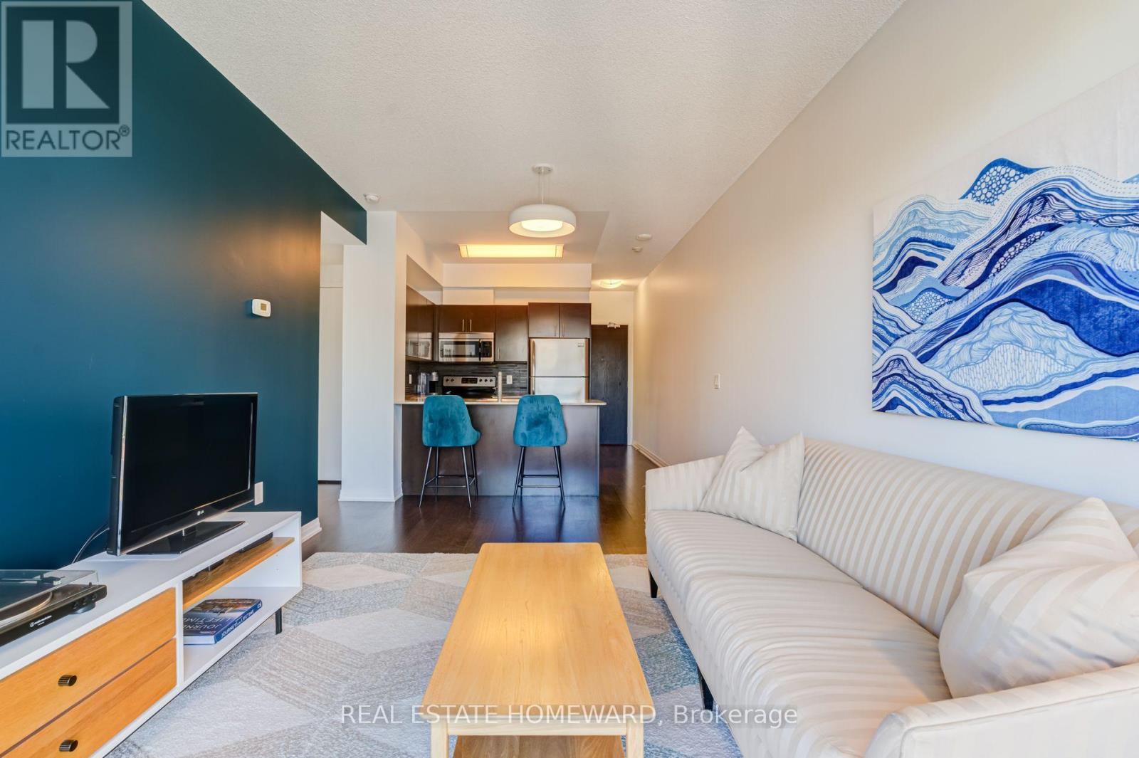 #412 1 COLE STREET - Image 8
