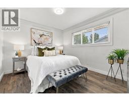 340 Duncombe Drive, Burlington, ON L7L4M1 Photo 20