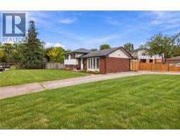 340 Duncombe Drive, Burlington, ON L7L4M1 Photo 38