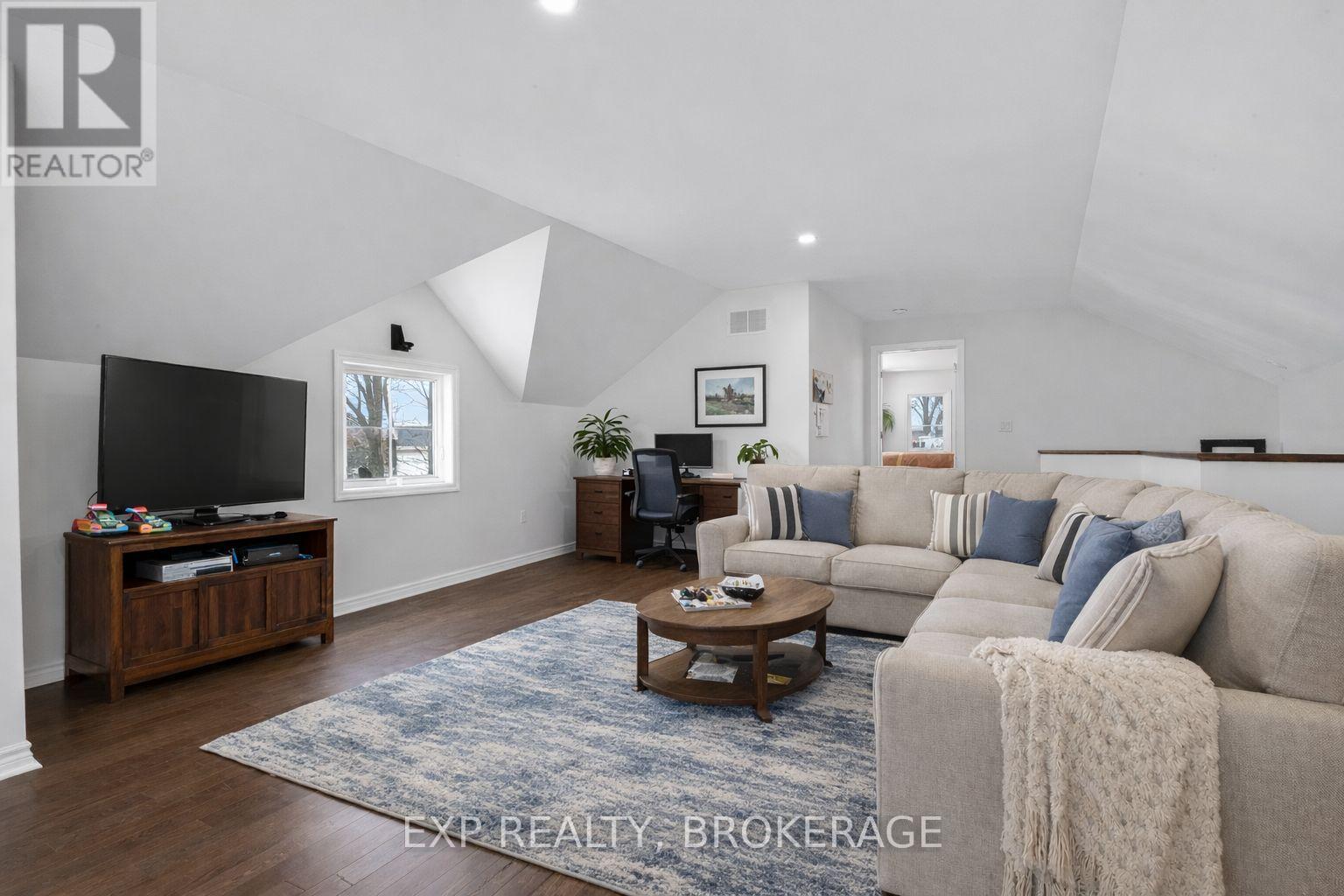 3855 HIDEAWAY LANE - Image 15