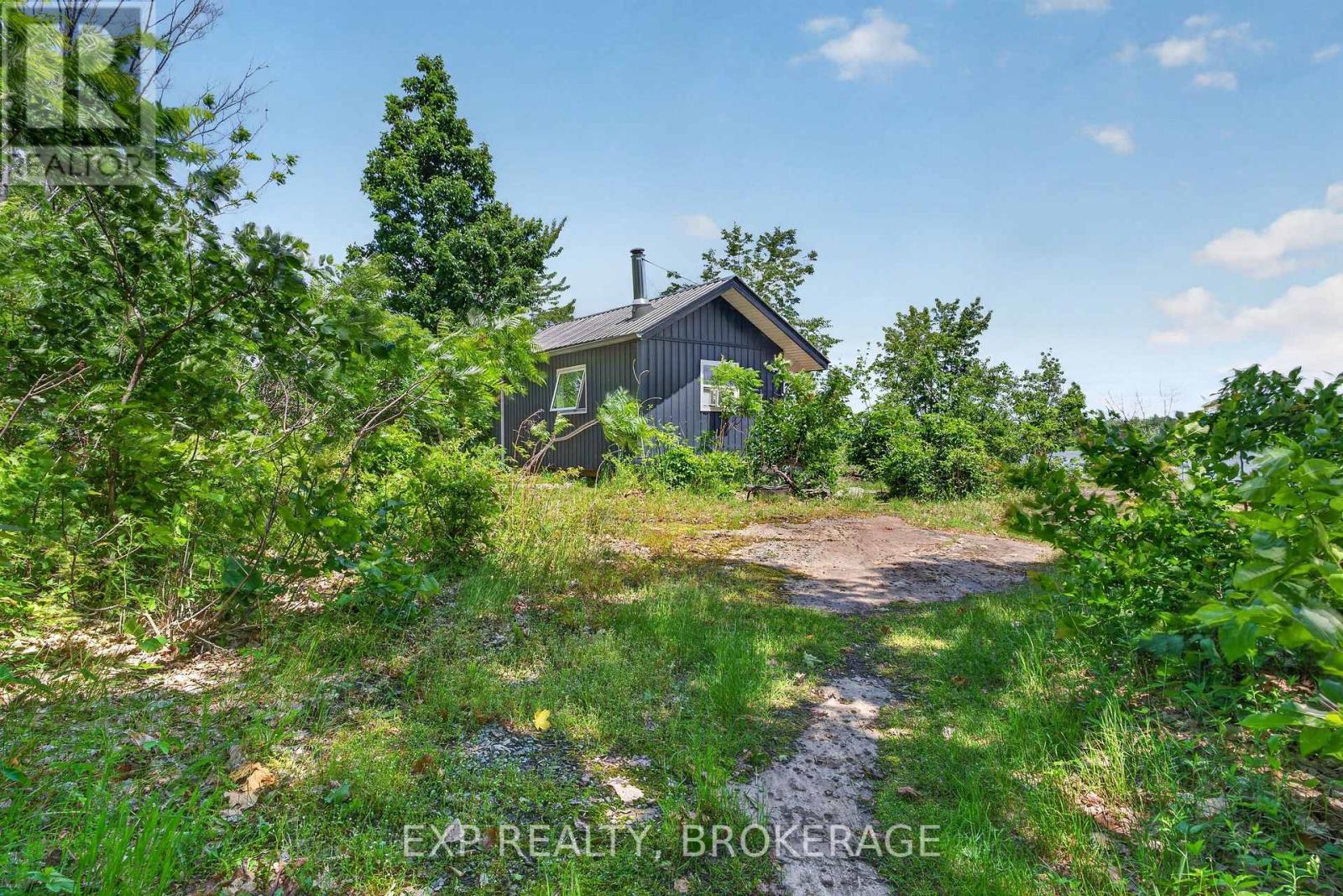 3855 HIDEAWAY LANE - Image 29