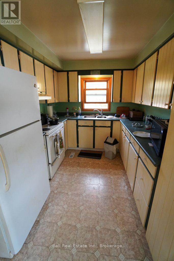 30882 HWY 28 E - 21