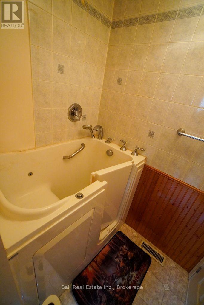 30882 HWY 28 E - 28