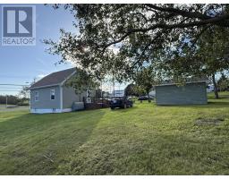 3569 Ellsworth Avenue, New Waterford, NS B1H2G8 Photo 11