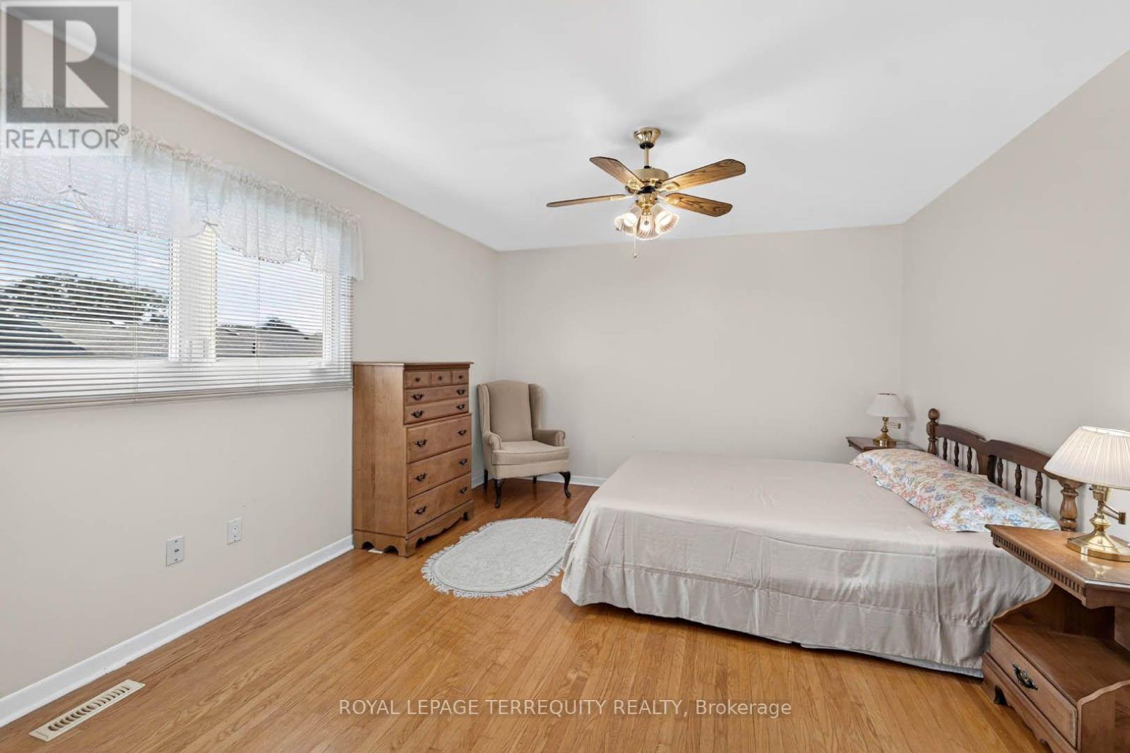 851 HUNTINGWOOD DRIVE - Image 22