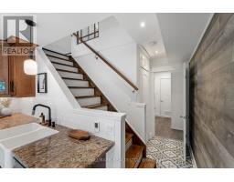 227 Eastwood Road, Toronto, ON M4L2E2 Photo 23