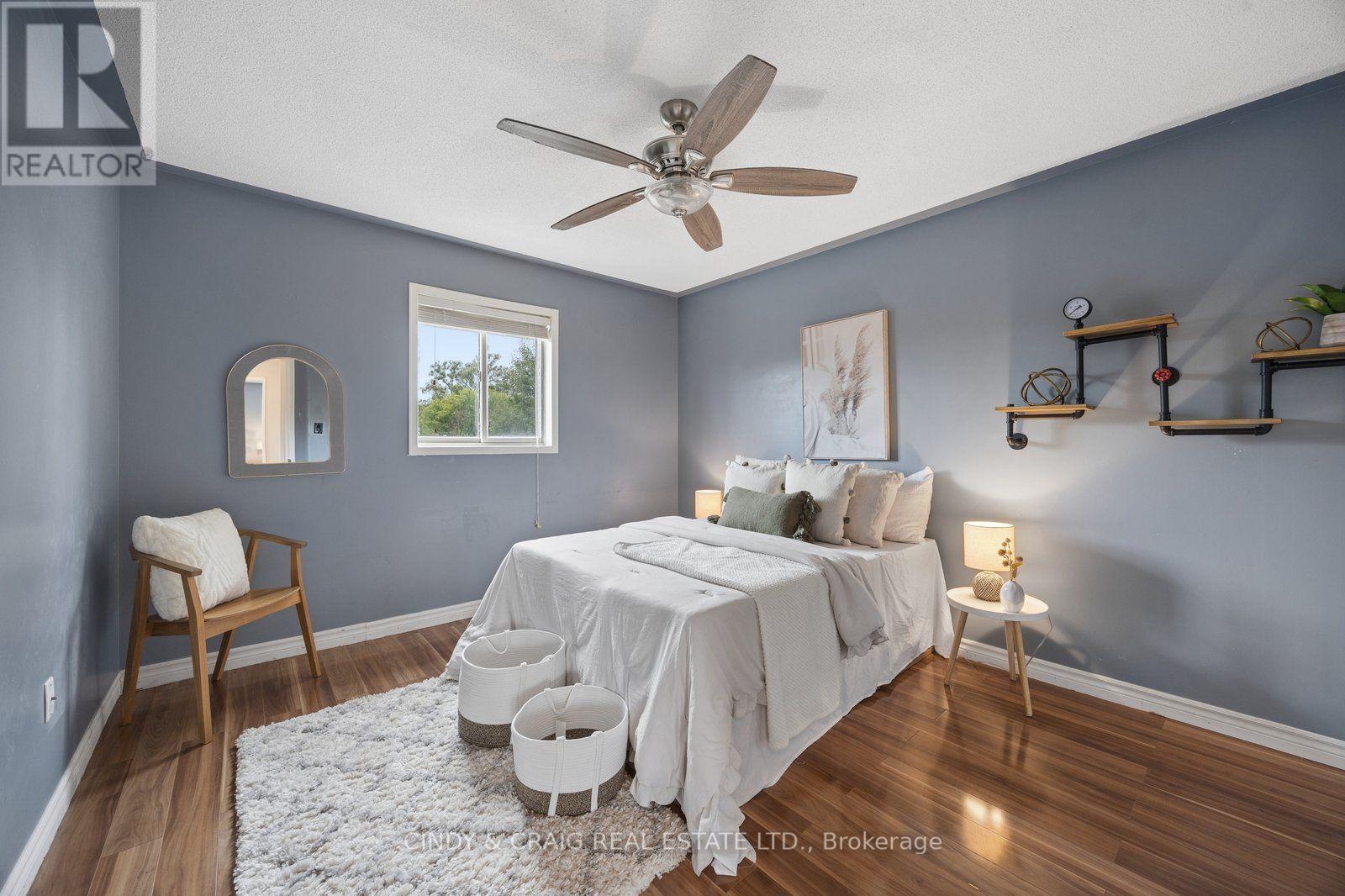 1550 FIELDGATE DRIVE - 11