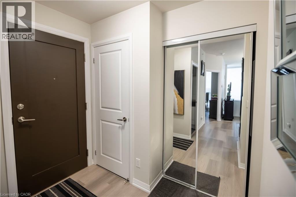 #1601 75 EGLINTON Avenue W - 2