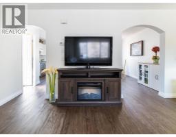Bedroom - 2376 Eversyde Avenue Sw, Calgary, AB T2Y4X6 Photo 7