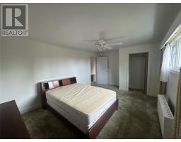 3 Willow Street thumbnail 30