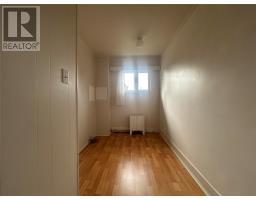 3 Willow Street thumbnail 34