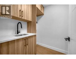 2437 52 Avenue Sw, Calgary, AB T3E1K5 Photo 40