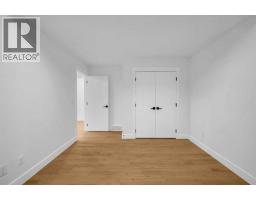 2437 52 Avenue Sw, Calgary, AB T3E1K5 Photo 38