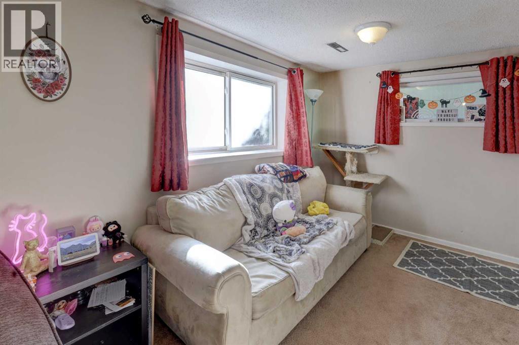 4015 16 Street SW - Image 24