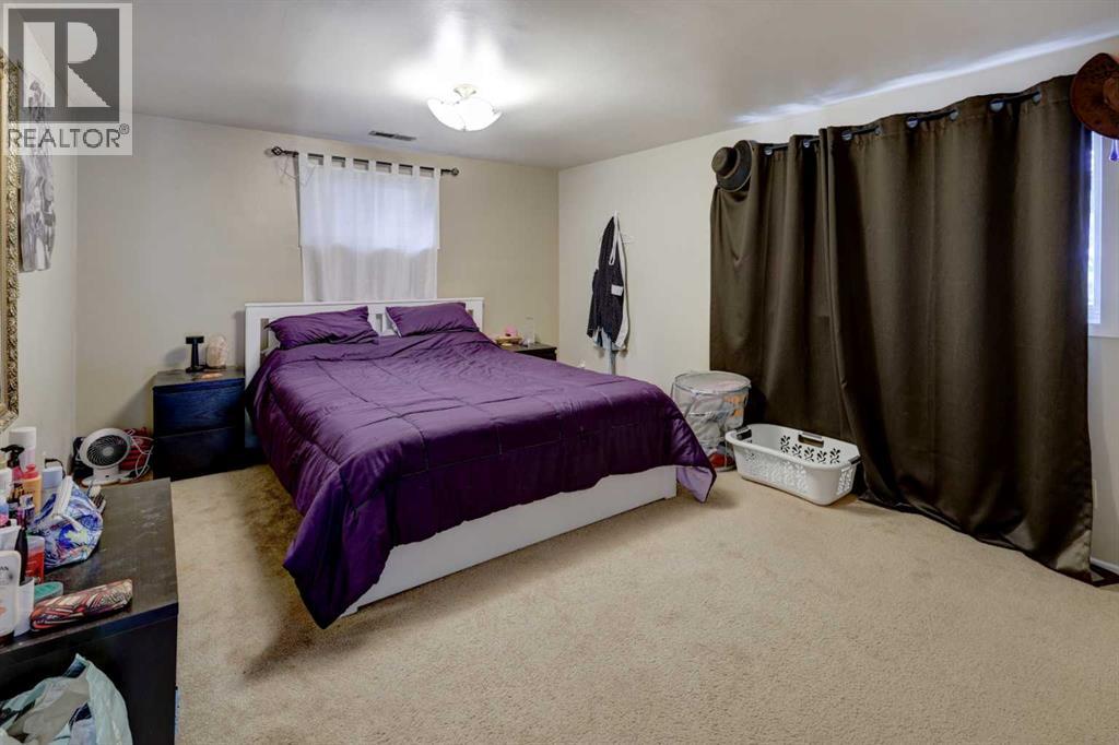 4015 16 Street SW - 25