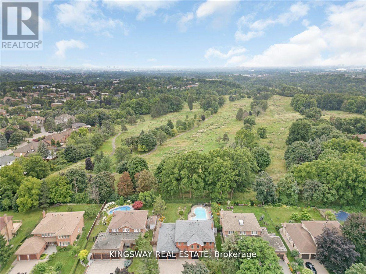 265 WYCLIFFE AVENUE - 36