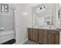 949 Langford Boulevard, Bradford West Gwillimbury, ON L3Z4J2 Photo 21
