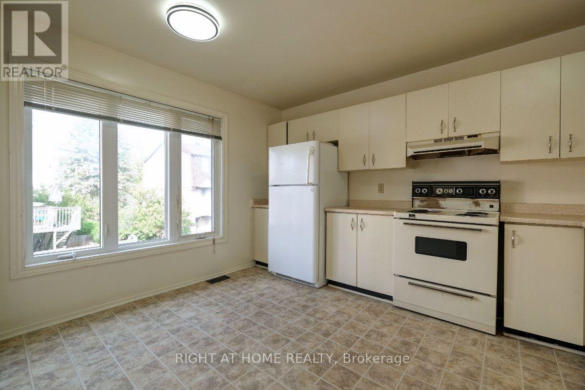 #33 23 LIGHTFOOT PLACE - 16