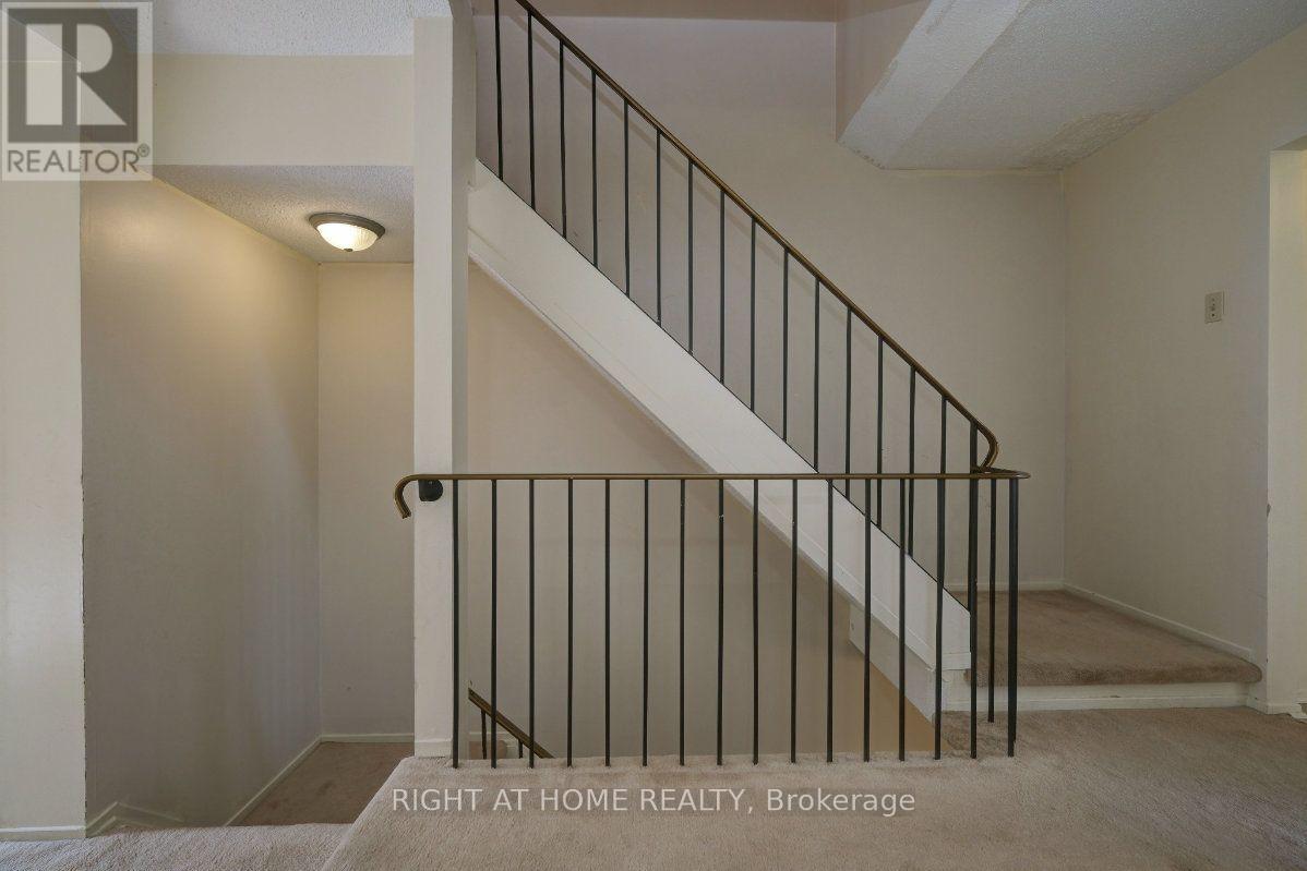 33 - 23 LIGHTFOOT PLACE, Ottawa — photo 6