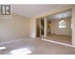Family room - 33 - 23 Lightfoot Place, Ottawa, ON K2L3M6 Photo 11