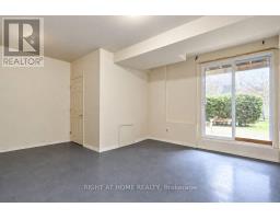 33 - 23 Lightfoot Place, Ottawa, ON K2L3M6 Photo 31