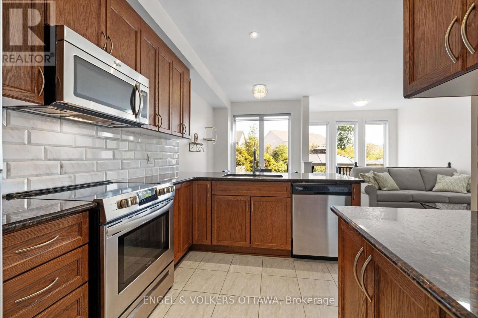 280 WOOD ACRES GROVE - Image 17