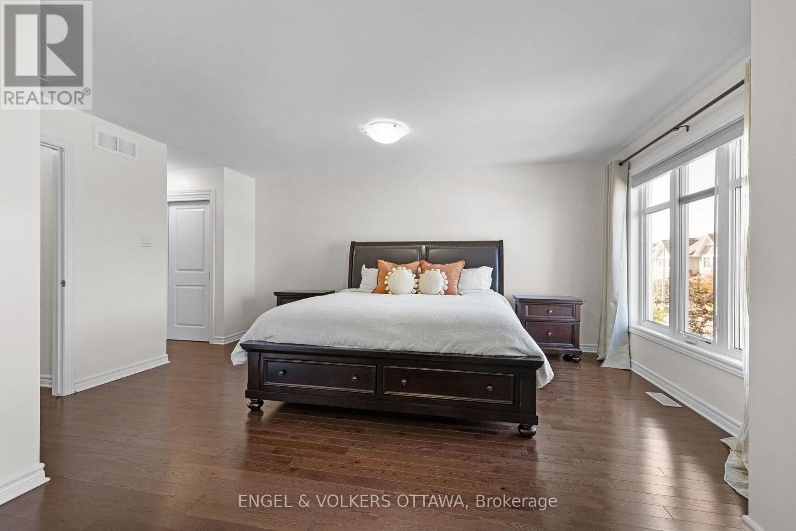 280 WOOD ACRES GROVE - Image 20