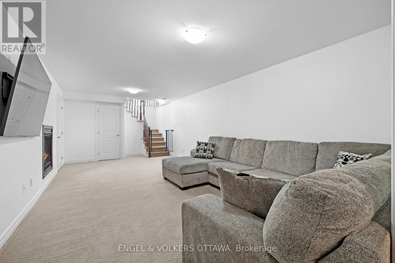 280 WOOD ACRES GROVE - Image 31