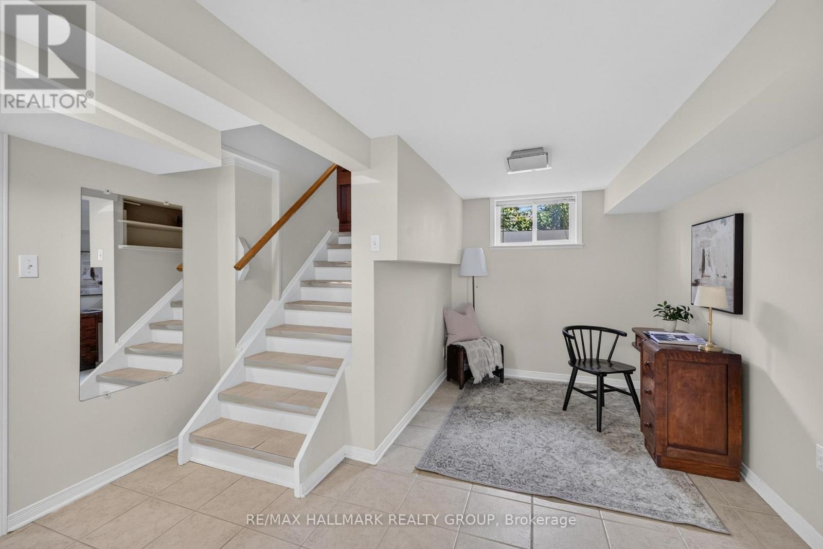 811 IROQUOIS ROAD - 24