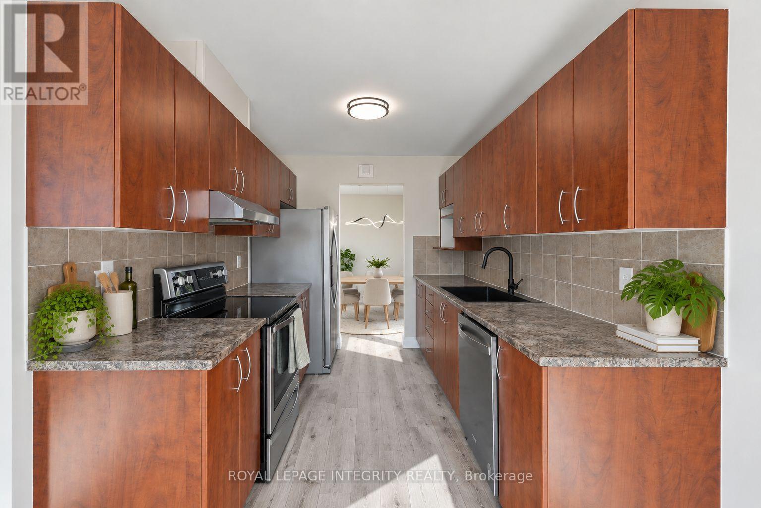 354 SELENE WAY, Ottawa — photo 12