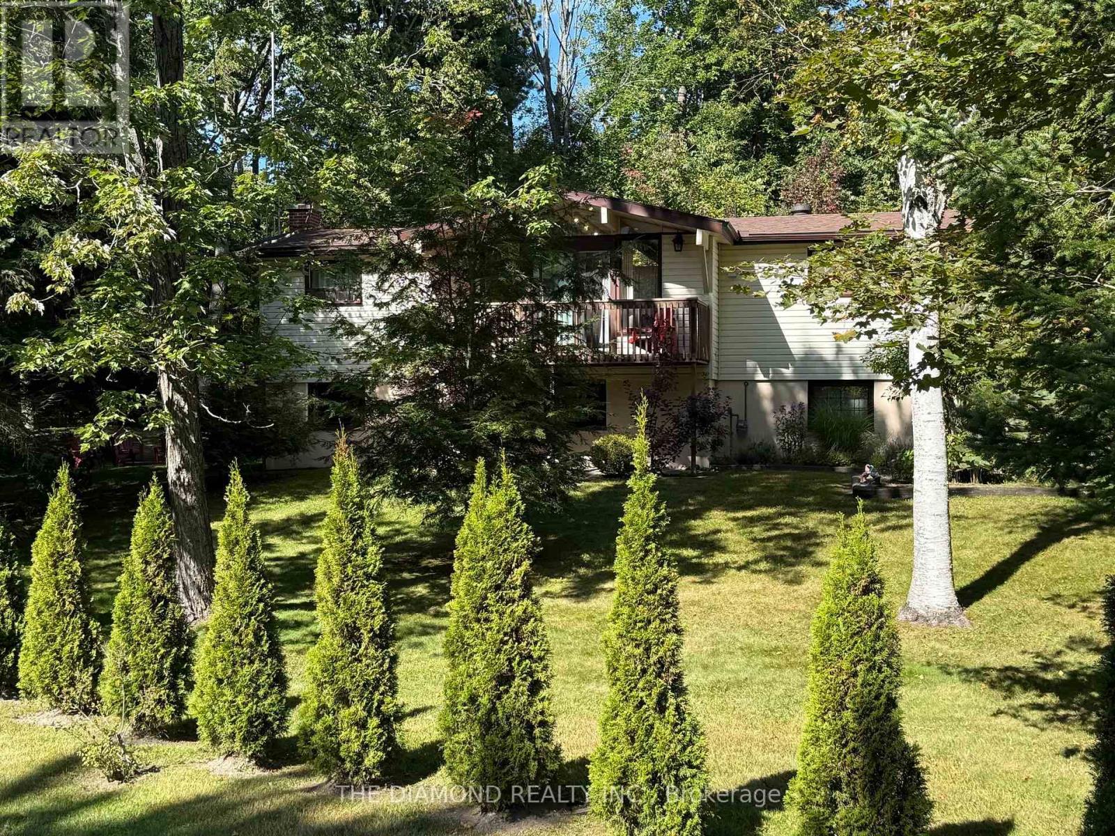 177 MOREAU PARKWAY - 37