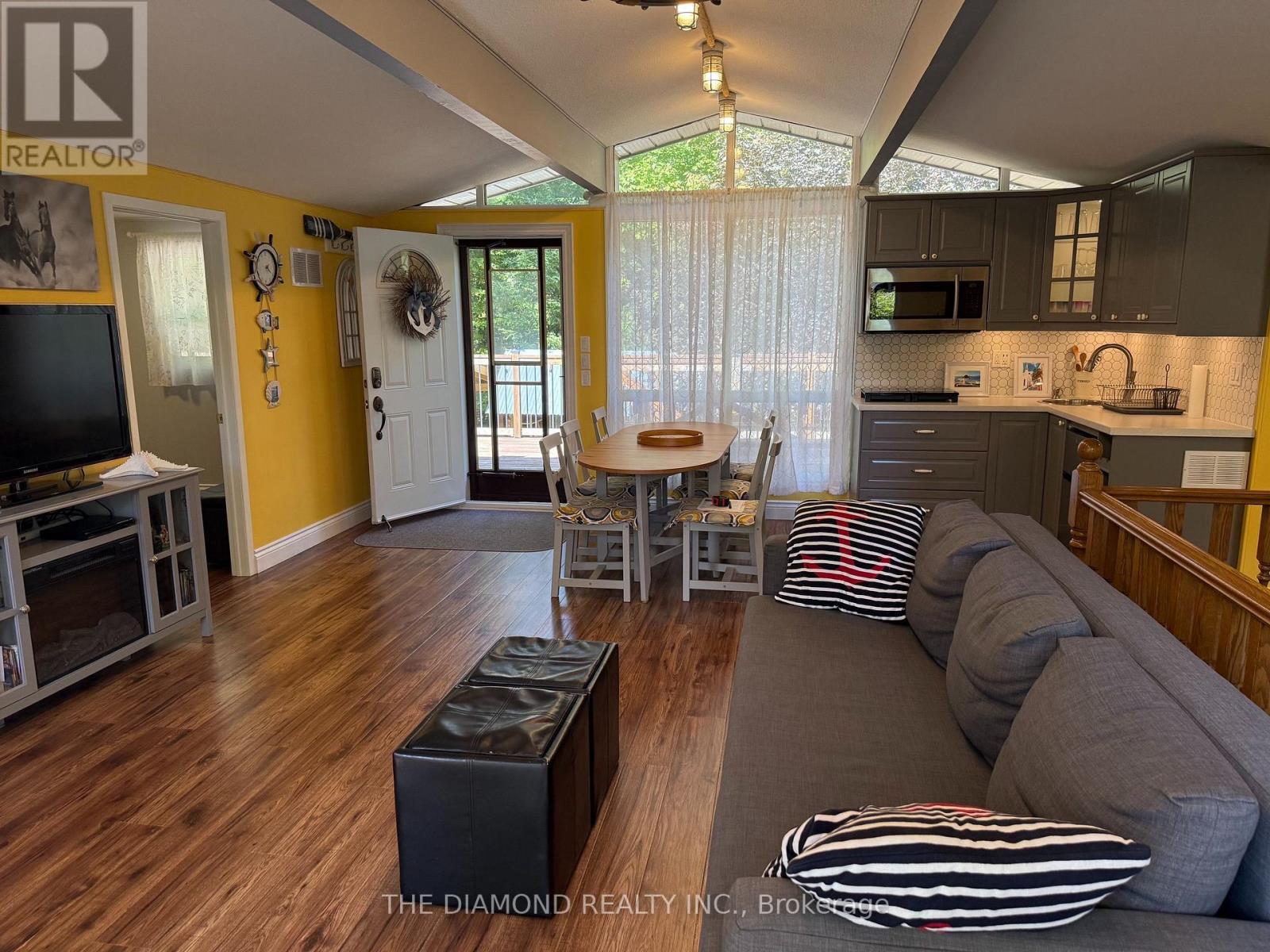 177 MOREAU PARKWAY, Tiny — photo 9