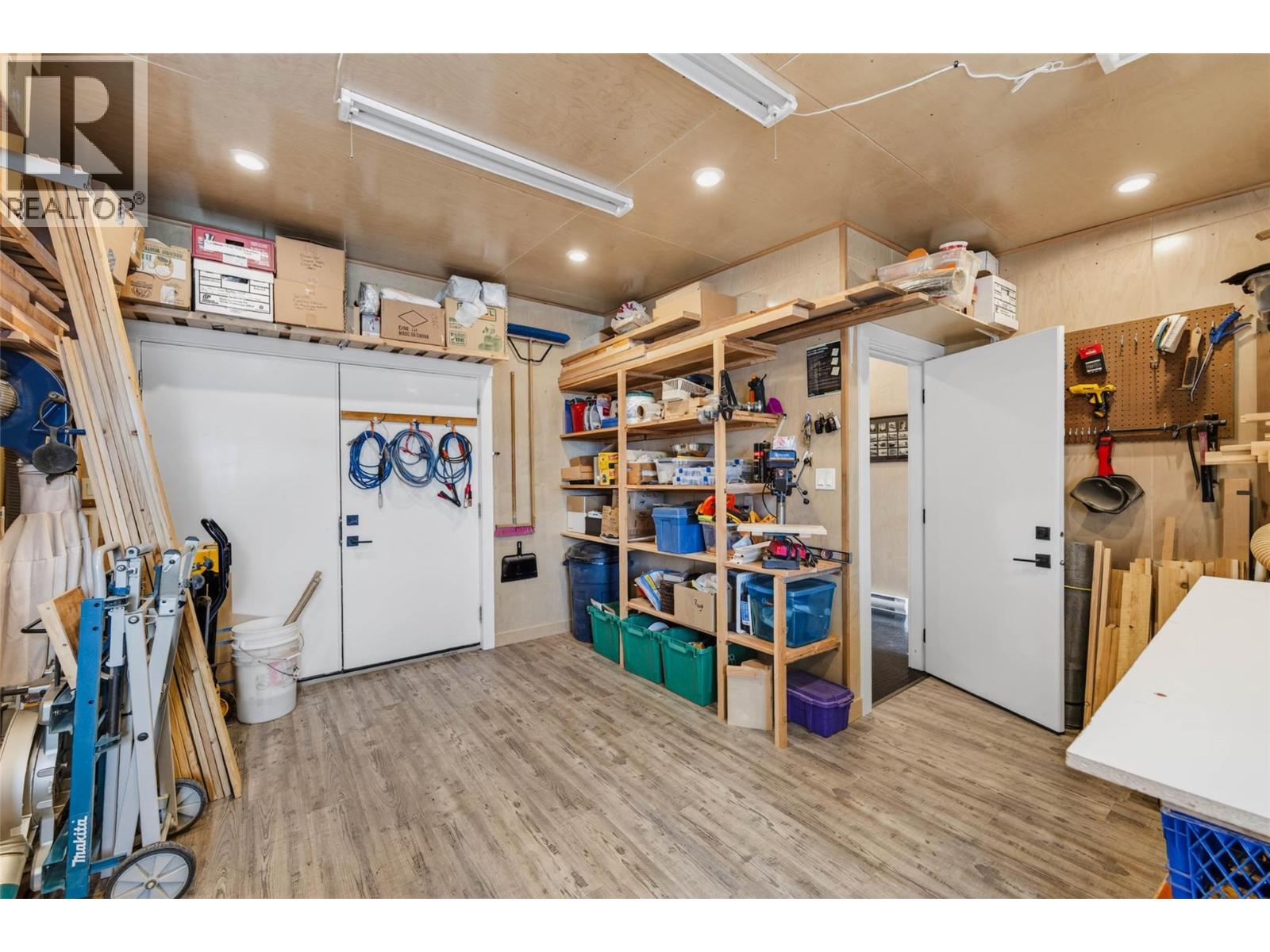 1726 31 Highway - Image 46